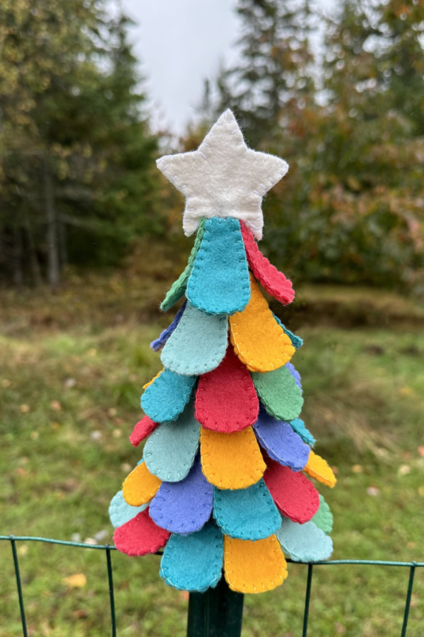 Felt Petal Christmas Tree